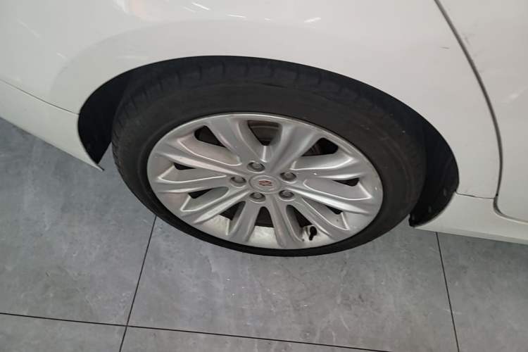 Used Cadillac ATS-L 2014 25T Comfort Model Right Rear Wheel Hub