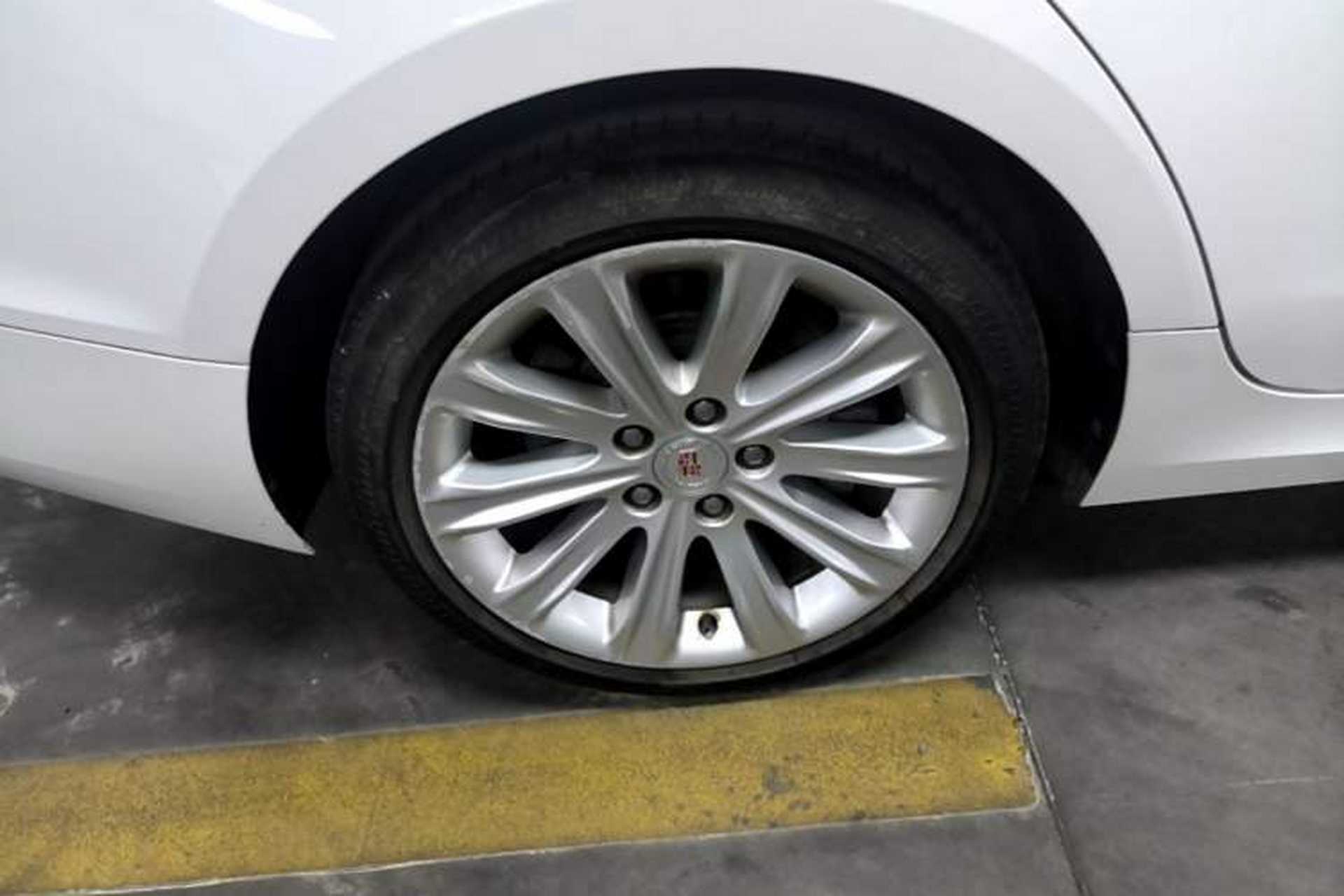 Used Cadillac ATS-L 2014 25T Comfort Model Right Rear Wheel Hub
