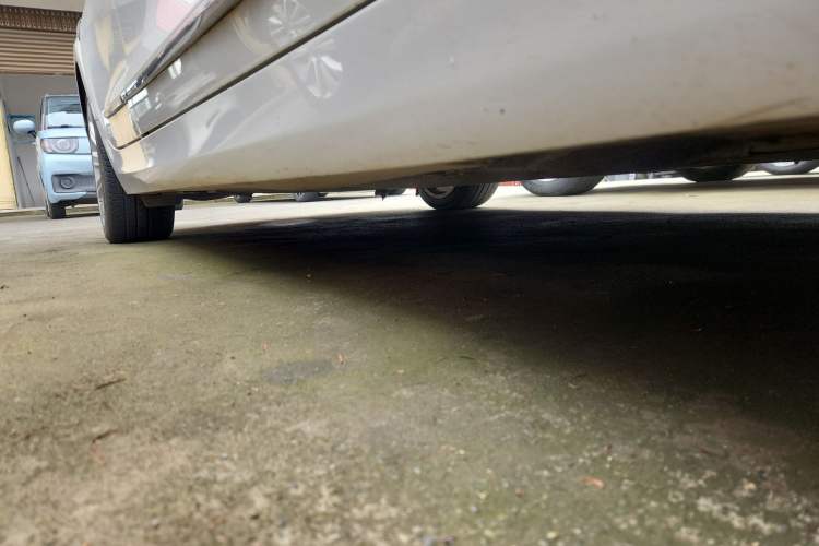 Used Cadillac ATS-L 2014 25T Comfort Model Right Side Sill