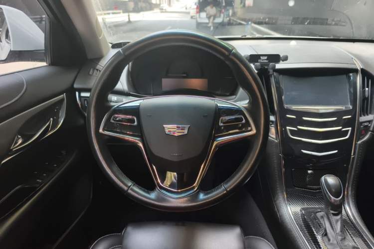 Used Cadillac ATS-L 2014 25T Comfort Model Steering Wheel