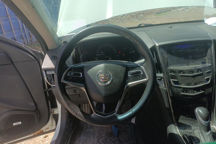 Used Cadillac ATS-L 2014 25T Comfort Model Steering Wheel