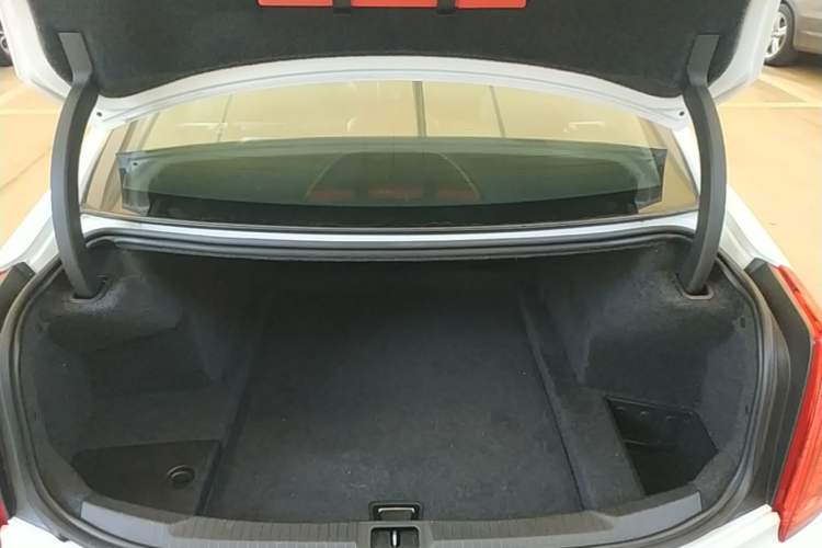 Used Cadillac ATS-L 2014 25T Comfort Model Trunk