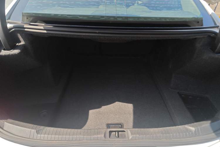 Used Cadillac ATS-L 2014 25T Comfort Model Trunk