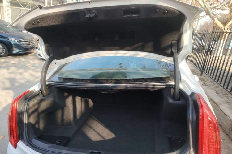 Used Cadillac ATS-L 2014 25T Comfort Model Trunk