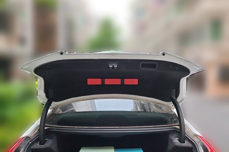 Used Cadillac ATS-L 2014 25T Comfort Model Trunk