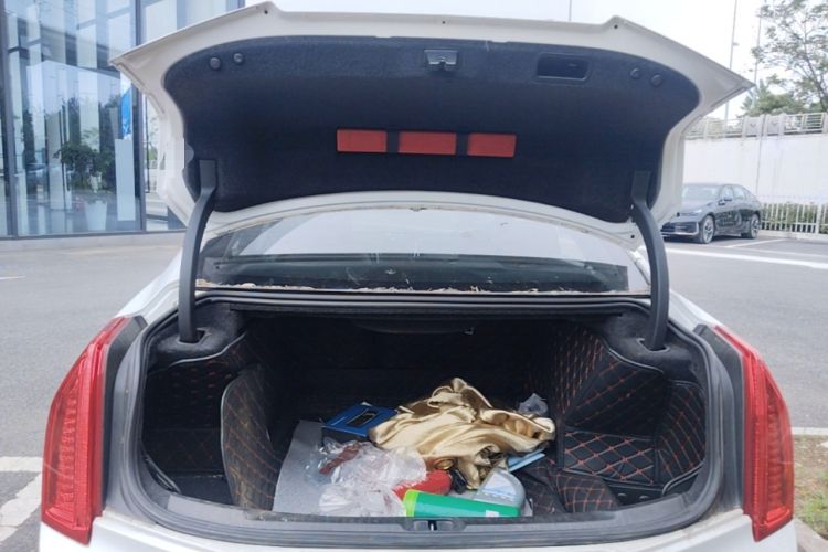 Used Cadillac ATS-L 2014 25T Comfort Model Trunk