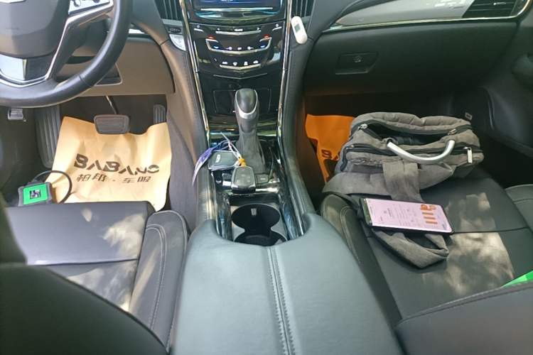 Used Cadillac ATS-L 2016 28T Fashion Edition Gear Lever