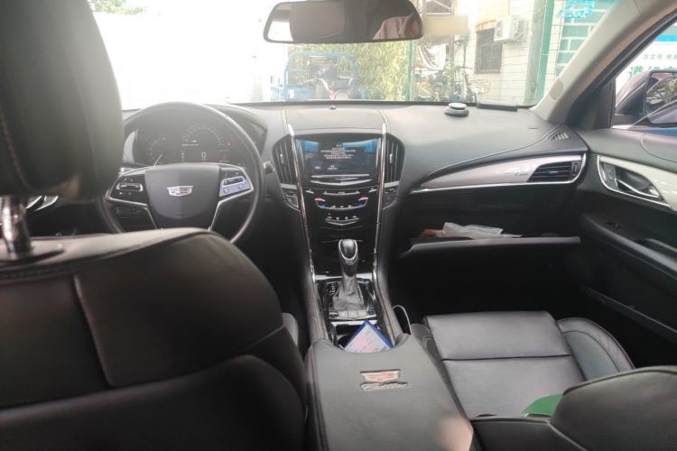 Used Cadillac ATS-L 2016 28T Fashion Edition Center Console
