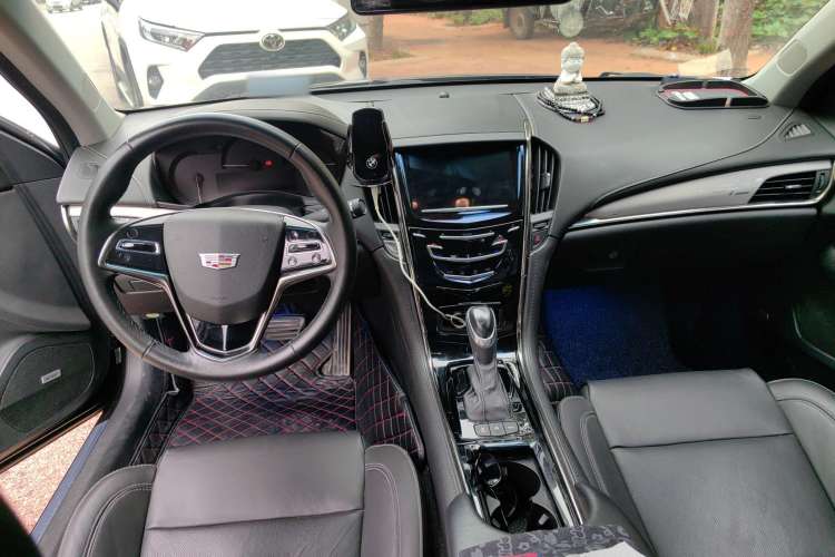 Used Cadillac ATS-L 2016 28T Fashion Edition Center Console
