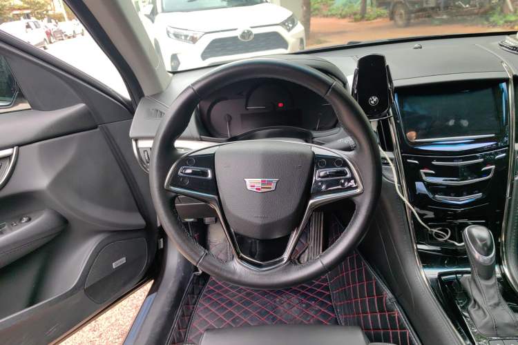 Used Cadillac ATS-L 2016 28T Fashion Edition Steering Wheel