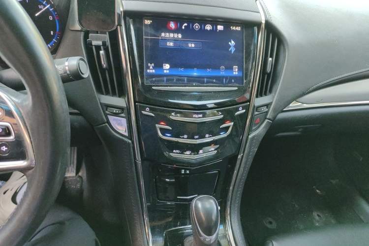 Used Cadillac ATS-L 2016 28T Fashion Edition Audio And AC Panel