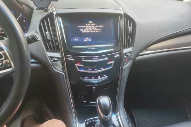 Used Cadillac ATS-L 2016 28T Fashion Edition Audio And AC Panel
