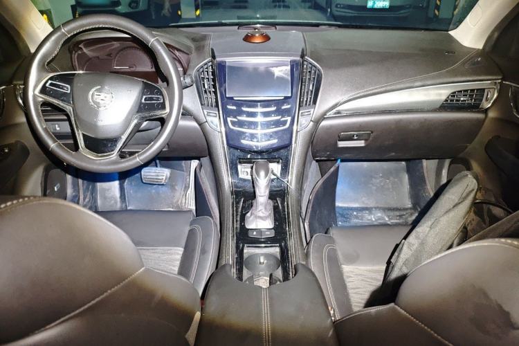 Used Cadillac ATS-L 2016 25T Comfort Model Center Console