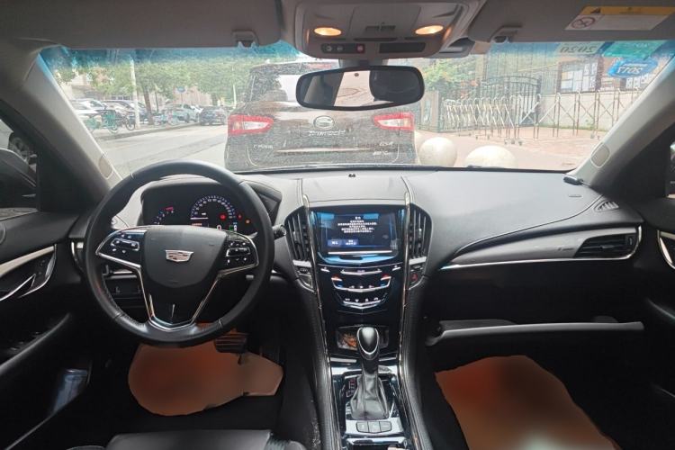 Used Cadillac ATS-L 2016 28T Fashion Edition Center Console