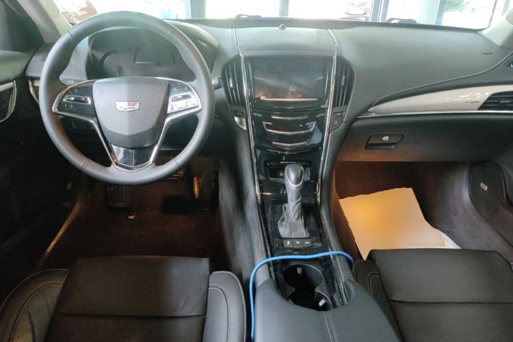 Used Cadillac ATS-L 2016 28T Fashion Edition Center Console