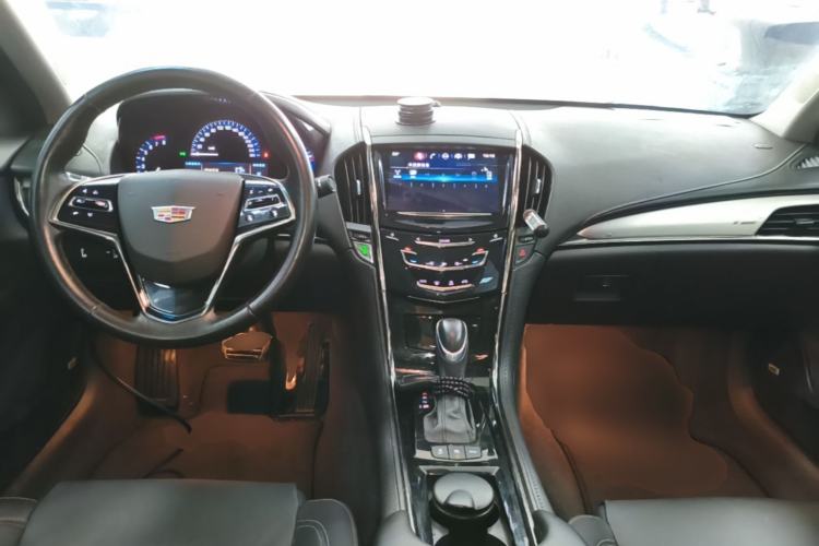 Used Cadillac ATS-L 2016 28T Fashion Edition Center Console
