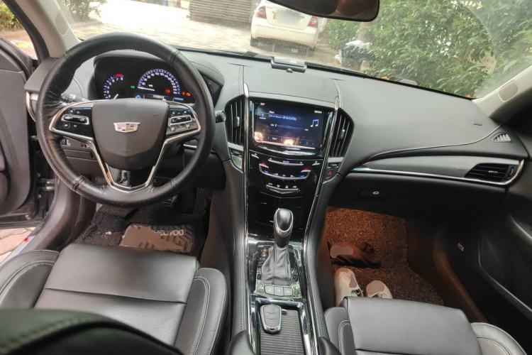 Used Cadillac ATS-L 2016 28T Fashion Edition Center Console