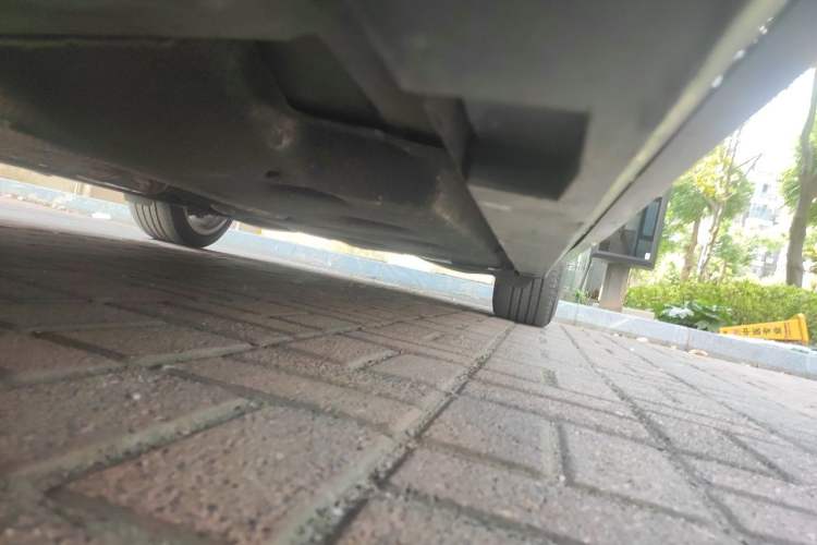 Used Cadillac ATS-L 2016 28T Fashion Edition Chassis Front Left