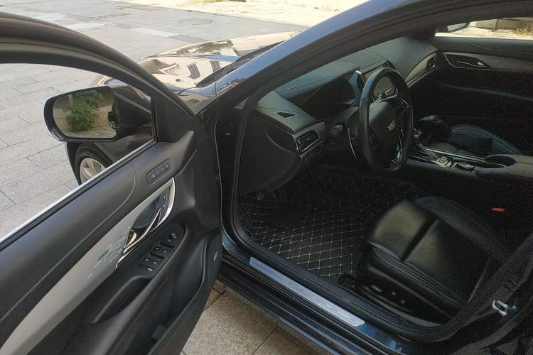 Used Cadillac ATS-L 2016 28T Luxury Version Driver Seat