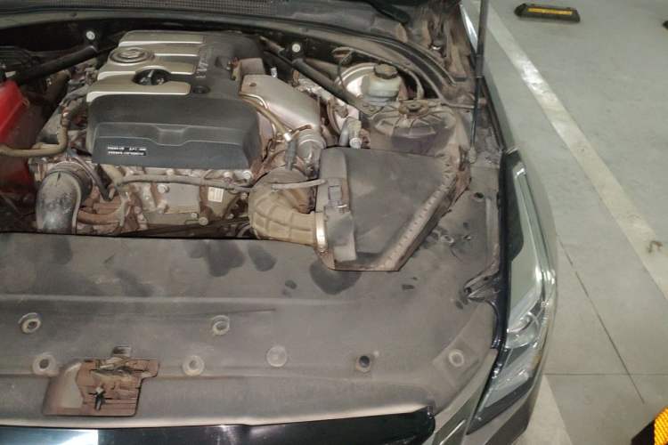 Used Cadillac ATS-L 2016 25T Comfort Model Engine Bay Left