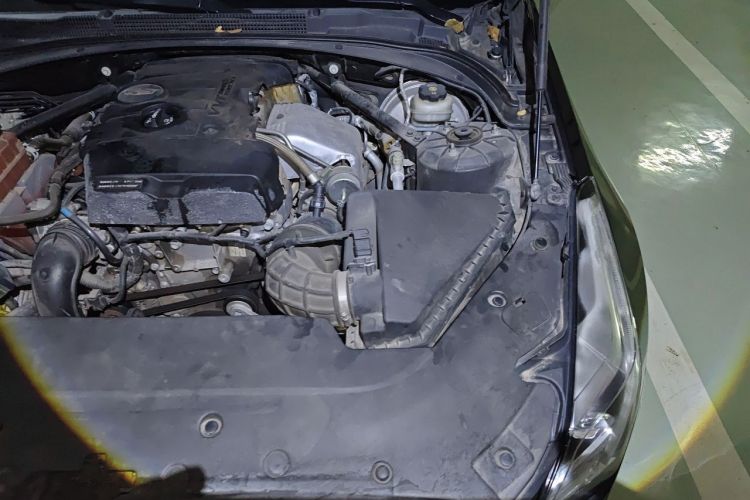 Used Cadillac ATS-L 2016 28T Fashion Edition Engine Bay Left