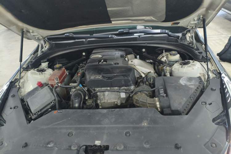 Used Cadillac ATS-L 2016 28T Elite Edition Engine Bay
