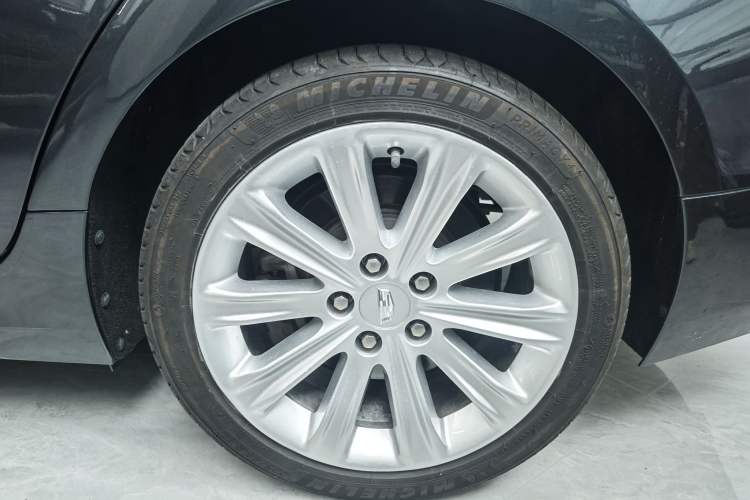 Used Cadillac ATS-L 2016 28T Fashion Edition Exterior 6