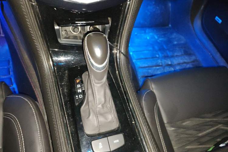 Used Cadillac ATS-L 2016 25T Comfort Model Gear Lever