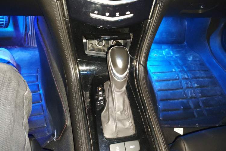 Used Cadillac ATS-L 2016 25T Comfort Model Gear Lever