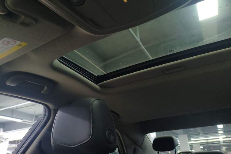 Used Cadillac ATS-L 2016 28T Elite Edition Headliner