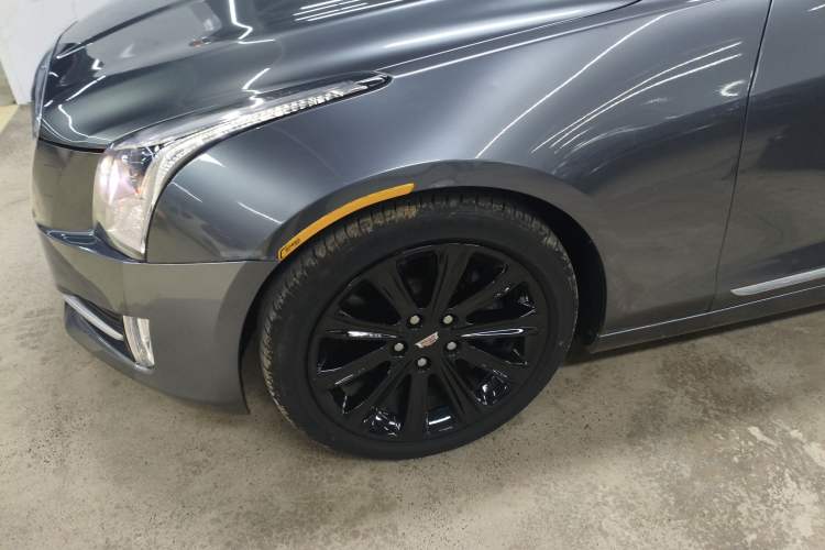 Used Cadillac ATS-L 2016 28T Elite Edition Left Front Wheel Hub