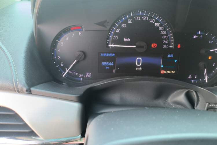 Used Cadillac ATS-L 2016 28T Fashion Edition Odometer Close Up