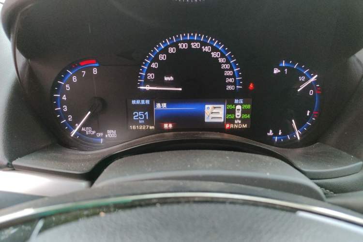 Used Cadillac ATS-L 2016 28T Fashion Edition Odometer Close Up