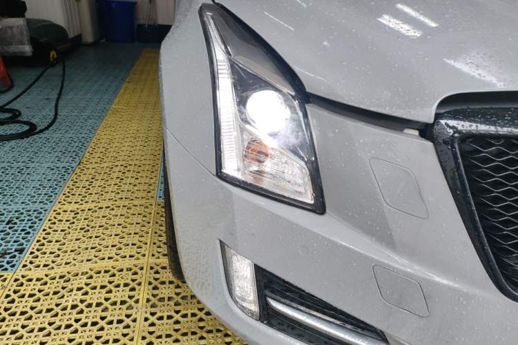 Used Cadillac ATS-L 2016 28T Luxury Version Right Front Headlight