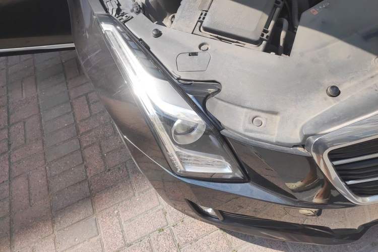 Used Cadillac ATS-L 2016 28T Fashion Edition Right Front Headlight