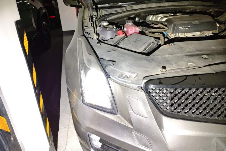 Used Cadillac ATS-L 2016 25T Comfort Model Right Front Headlight