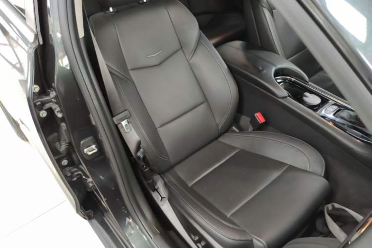 Used Cadillac ATS-L 2016 28T Fashion Edition Right Front Seat
