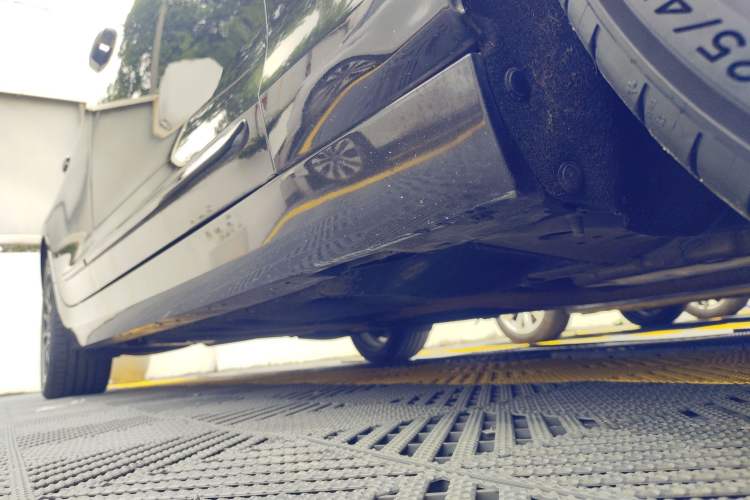Used Cadillac ATS-L 2016 28T Fashion Edition Right Side Sill