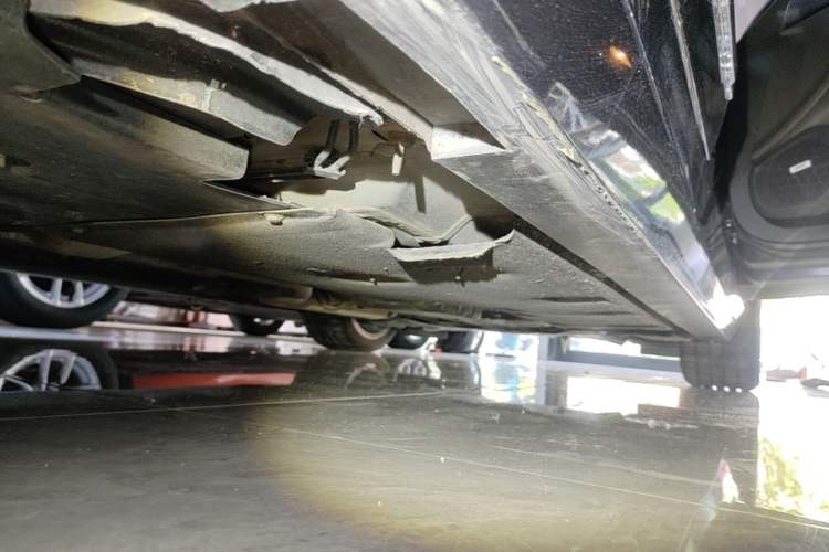 Used Cadillac ATS-L 2016 28T Fashion Edition Right Side Sill
