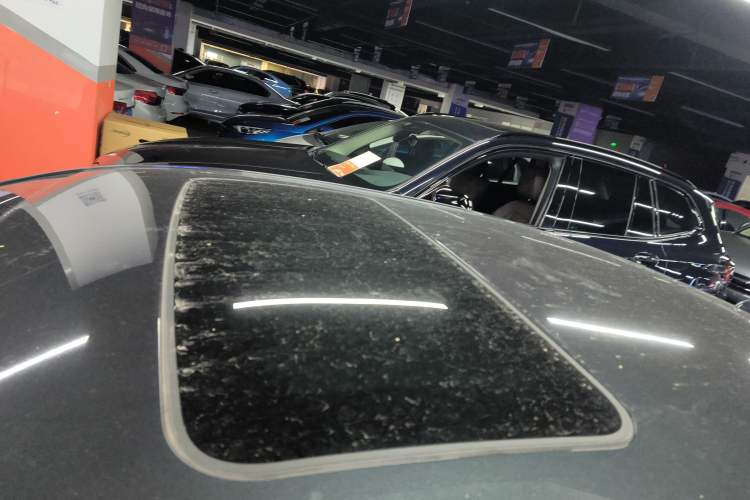 Used Cadillac ATS-L 2016 28T Fashion Edition Roof