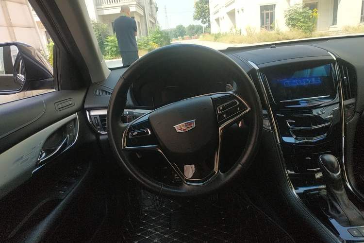 Used Cadillac ATS-L 2016 28T Luxury Version Steering Wheel