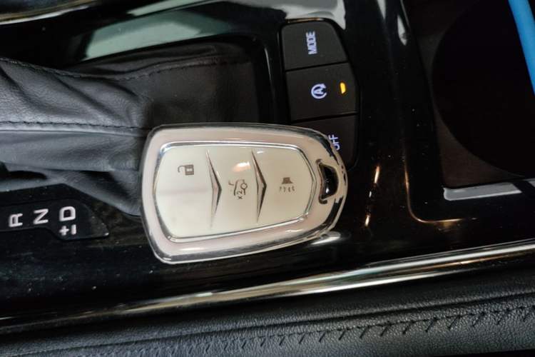 Used Cadillac ATS-L 2016 28T Fashion Edition Vehicle Key