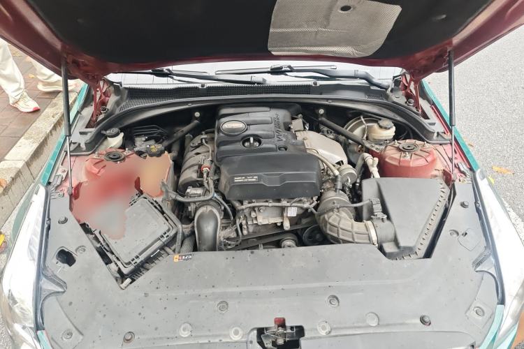 Used Cadillac ATS-L 2016 28T Tech Edition Engine Bay