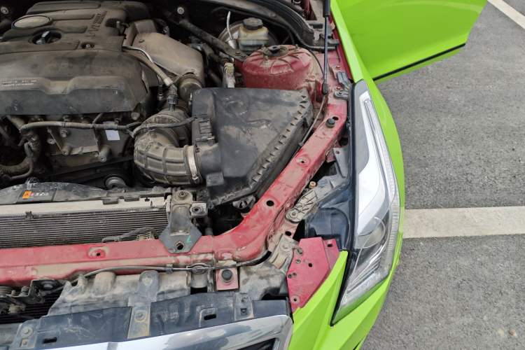Used Cadillac ATS-L 2016 28T Fashion Edition Engine Bay Left