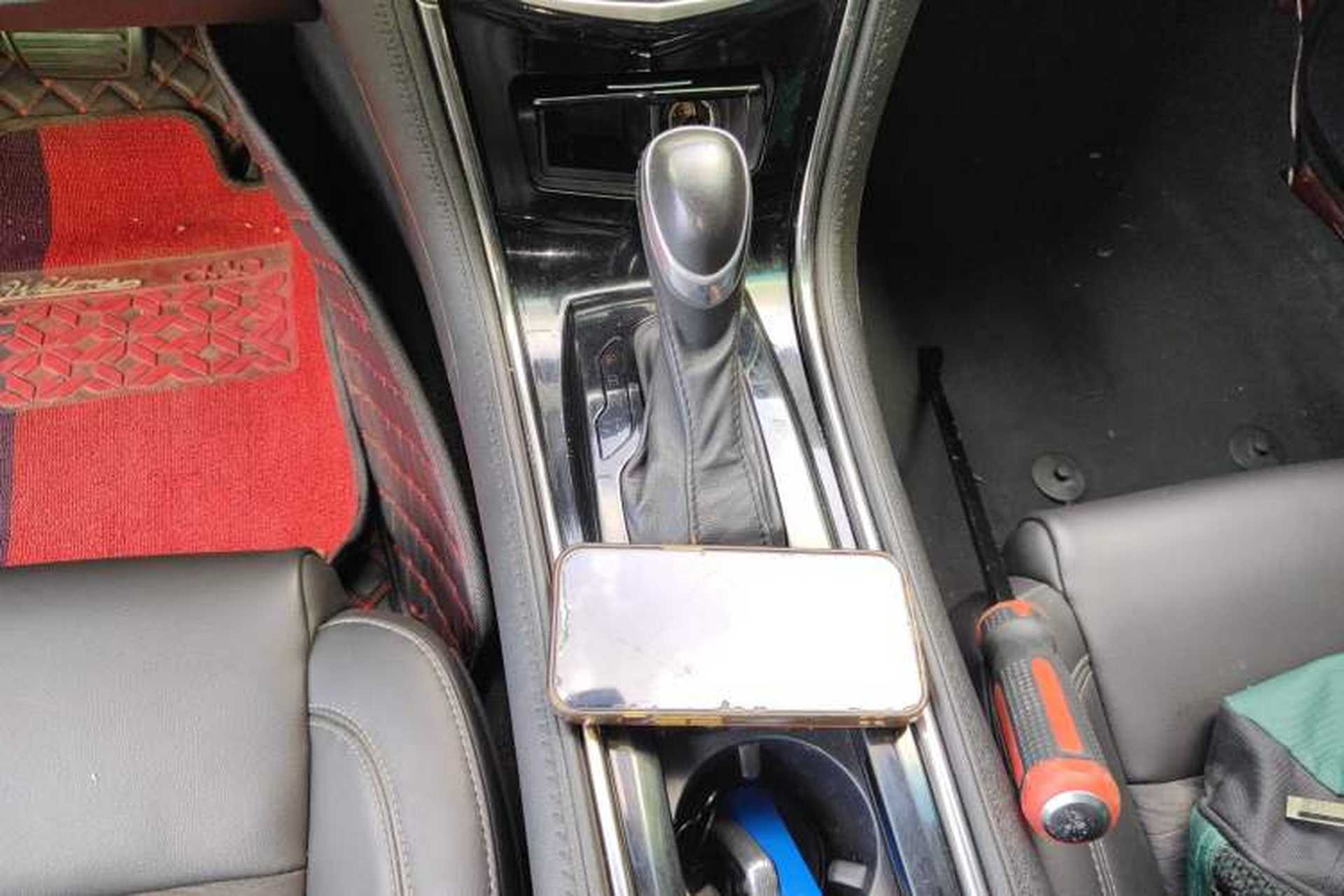 Used Cadillac ATS-L 2016 28T Tech Edition Gear Lever