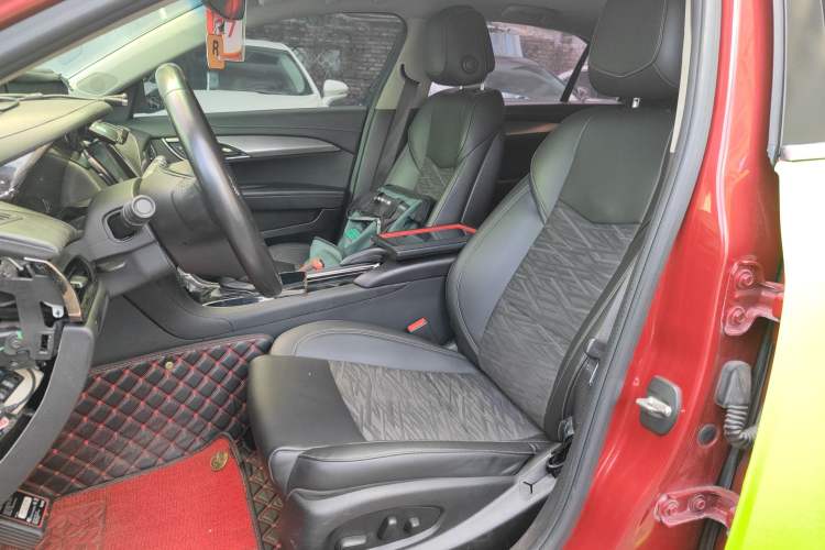 Used Cadillac ATS-L 2016 28T Tech Edition Left Front Seat