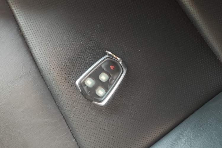 Used Cadillac ATS-L 2016 28T Fashion Edition Vehicle Key