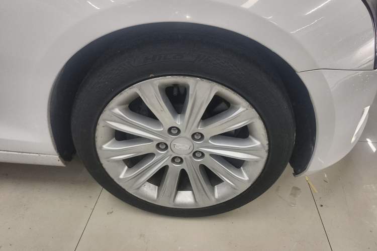 Used Cadillac ATS-L 2016 25T Fashion Edition Right Front Wheel Hub