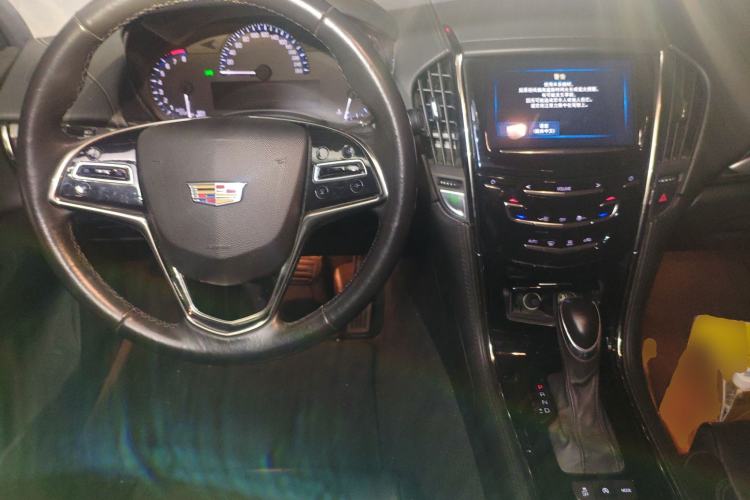 Used Cadillac ATS-L 2016 28T Fashion Edition Center Console