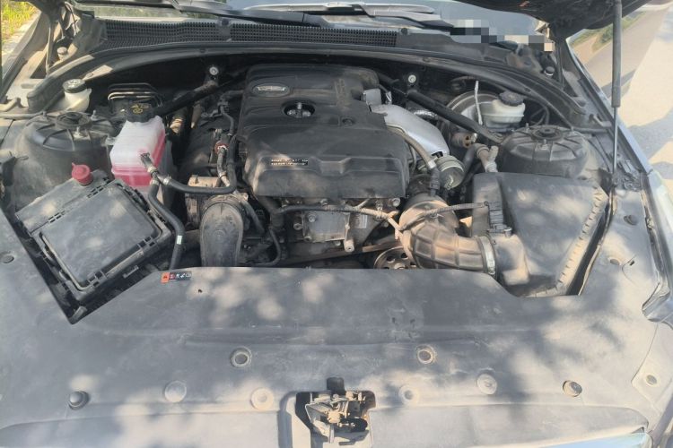 Used Cadillac ATS-L 2016 28T Fashion Edition Engine Bay